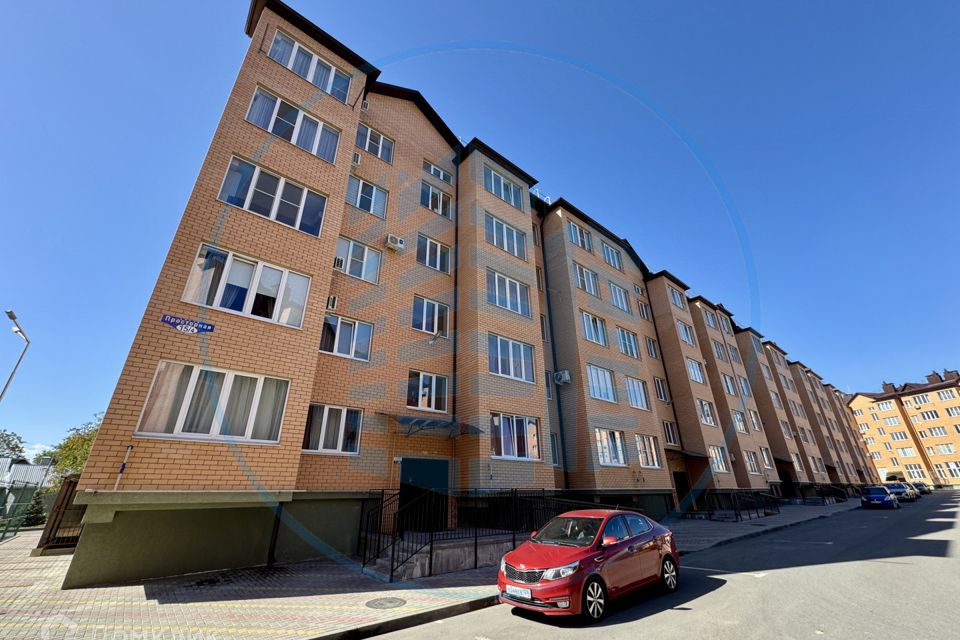 Продаётся 1-комнатная квартира, 42.3 м²