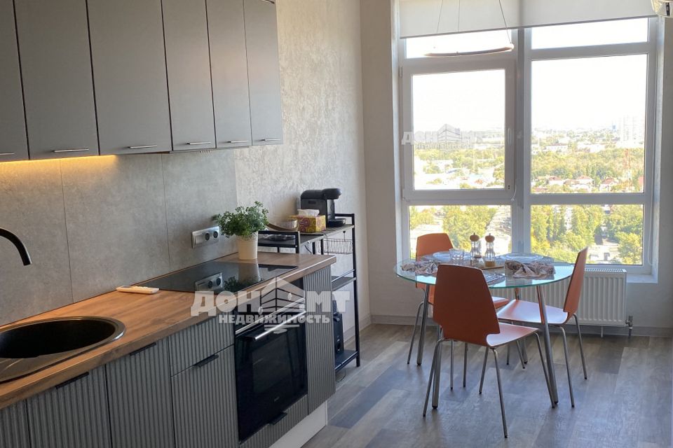 Продаётся 1-комнатная квартира, 42.5 м²