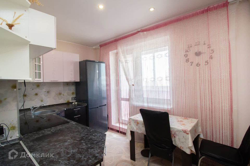 Продаётся 2-комнатная квартира, 62.5 м²