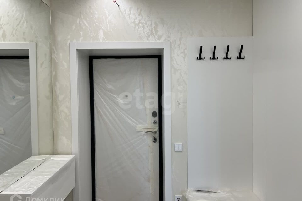 Продаётся 1-комнатная квартира, 46.4 м²