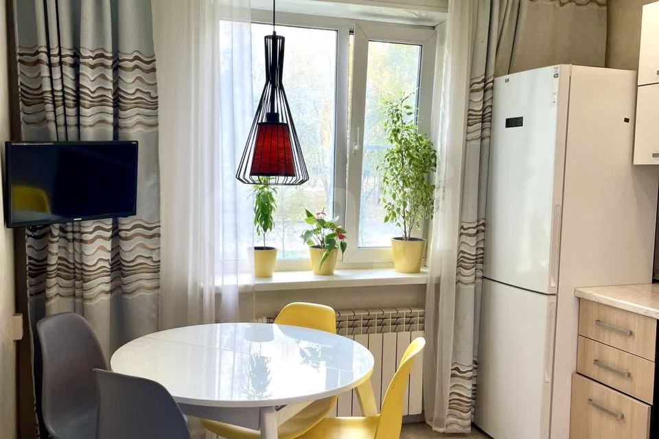 Продаётся 2-комнатная квартира, 51.6 м²