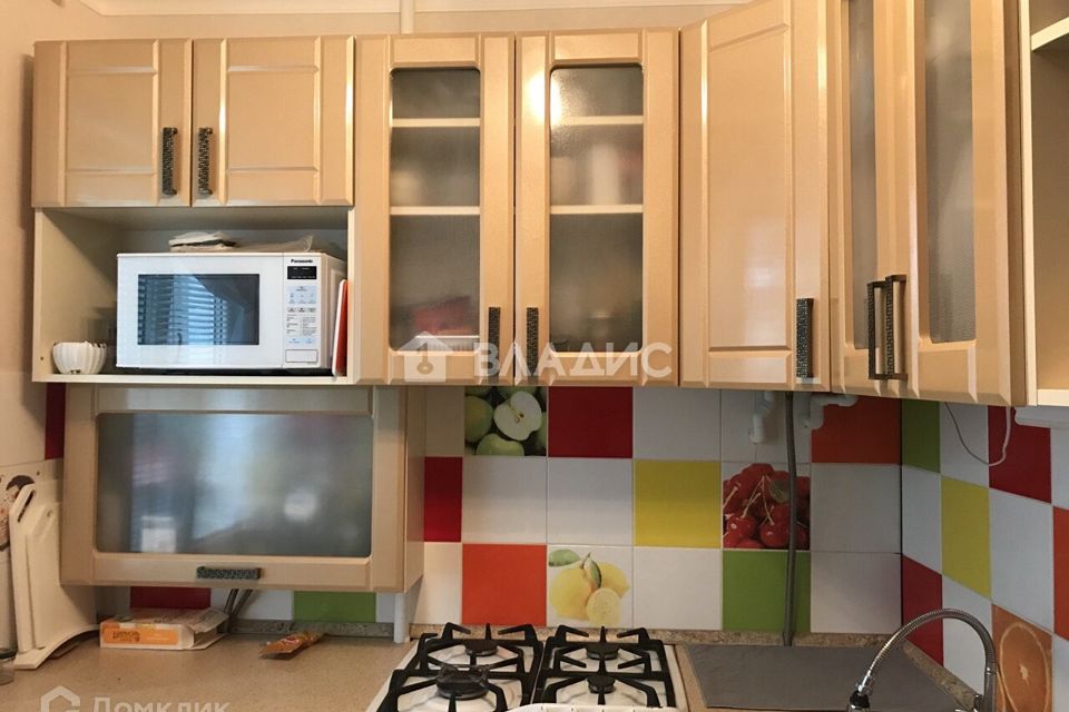 Продаётся 3-комнатная квартира, 58.2 м²