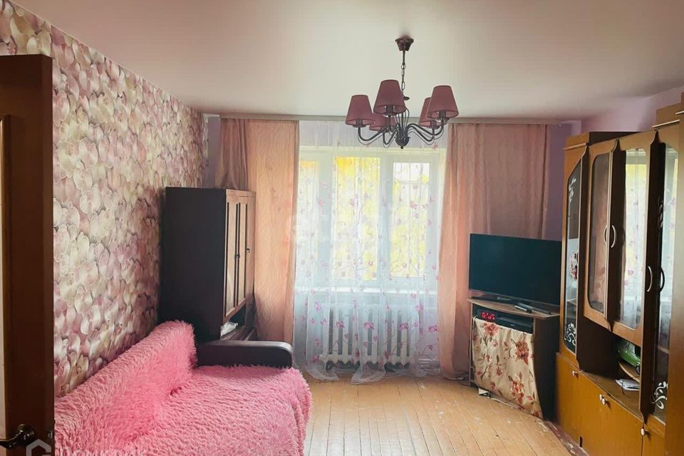 Продаётся 3-комнатная квартира, 54.6 м²
