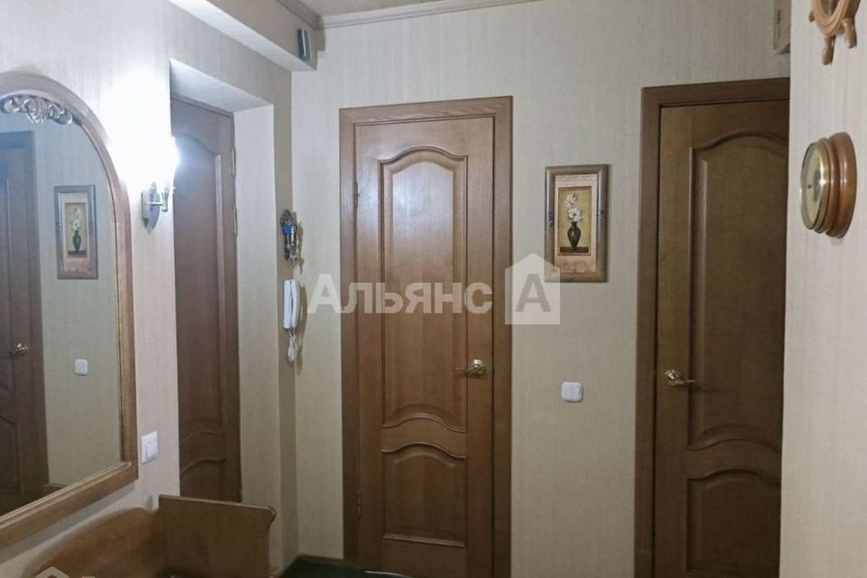 Продаётся 2-комнатная квартира, 53.6 м²