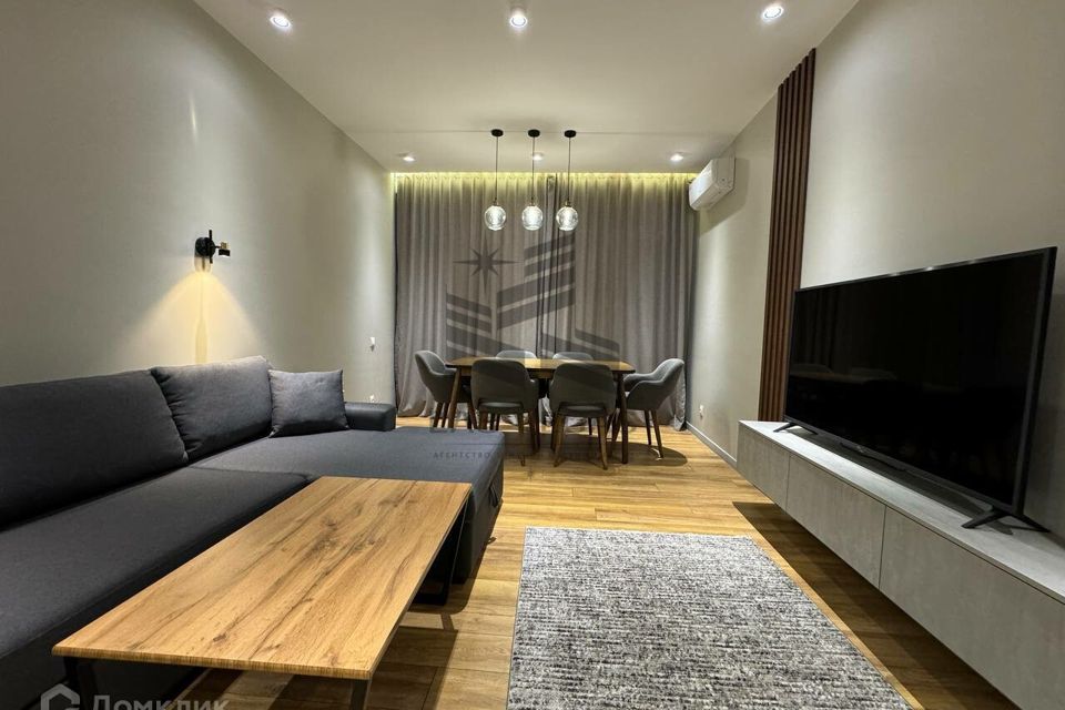 Сдаётся 2-комнатная квартира, 69 м²