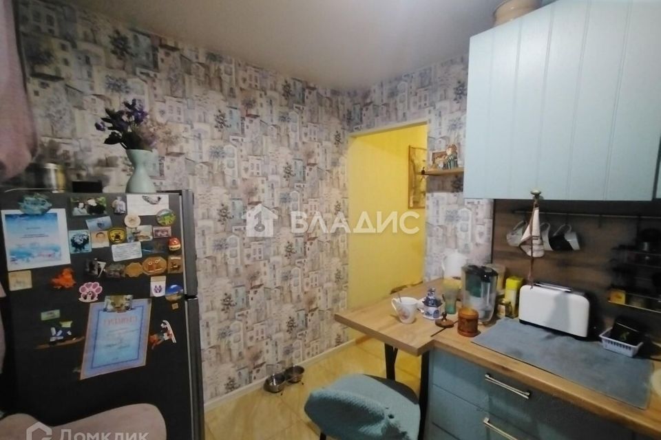Продаётся 3-комнатная квартира, 63.8 м²