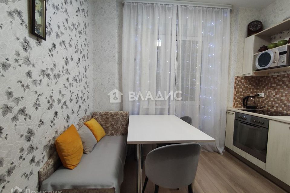 Продаётся 2-комнатная квартира, 45.7 м²