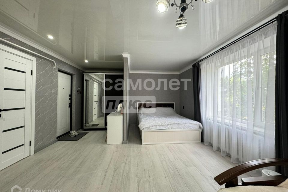 Продаётся 1-комнатная квартира, 38 м²