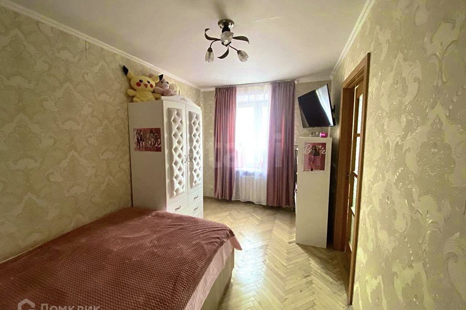 Продаётся 2-комнатная квартира, 42.4 м²