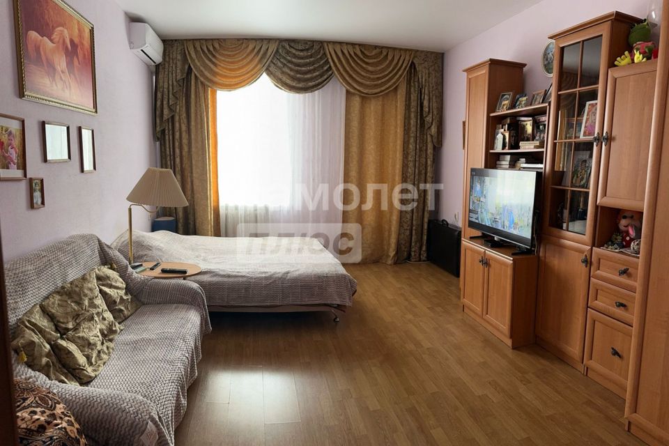 Продаётся 2-комнатная квартира, 59.9 м²