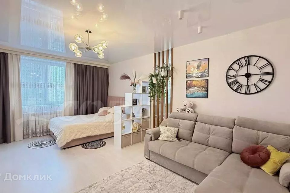 Продаётся 1-комнатная квартира, 49.8 м²