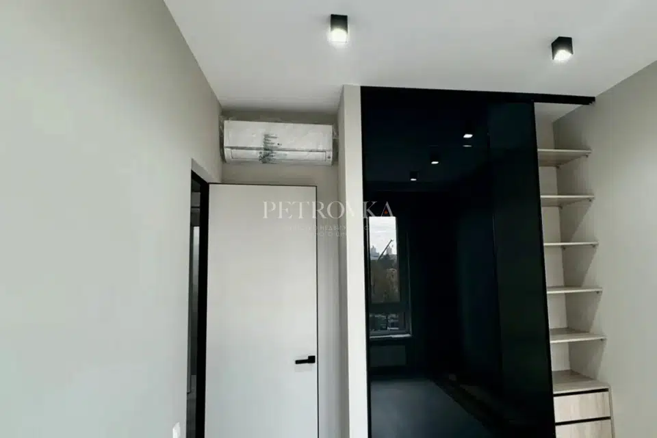 Продаётся 1-комнатная квартира, 48.8 м²
