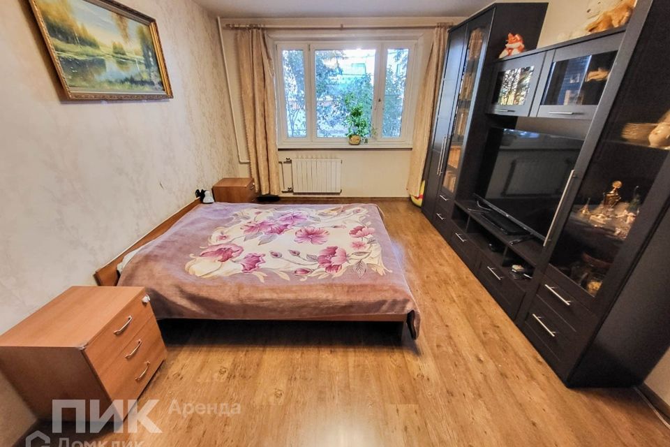 Сдаётся 2-комнатная квартира, 58.4 м²