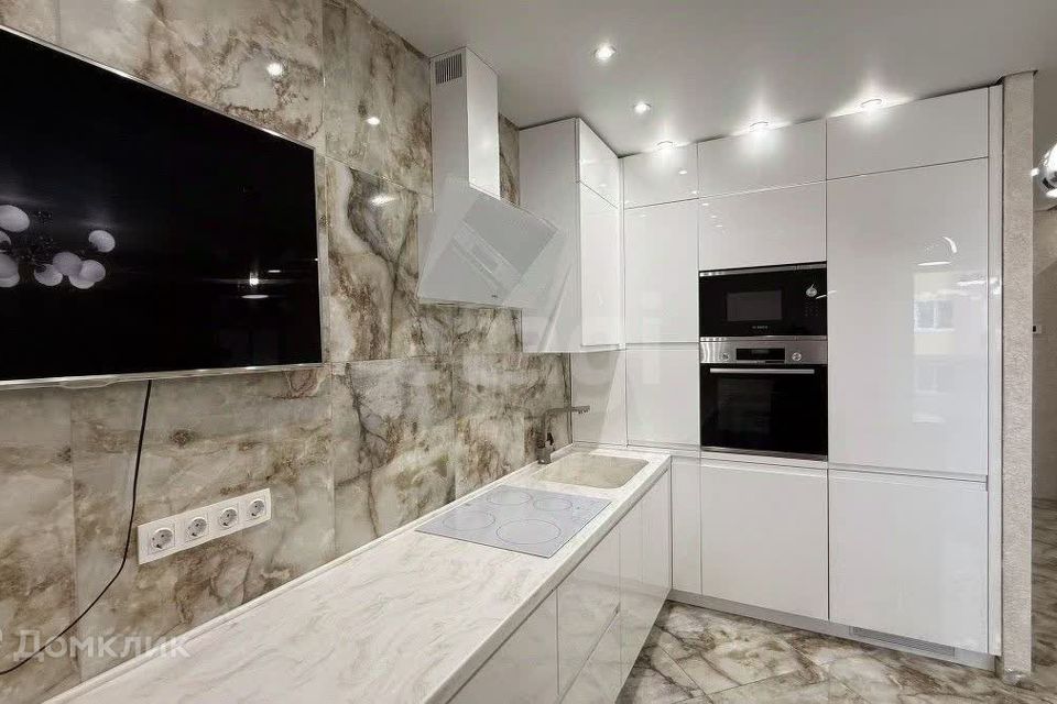 Продаётся 1-комнатная квартира, 47.3 м²