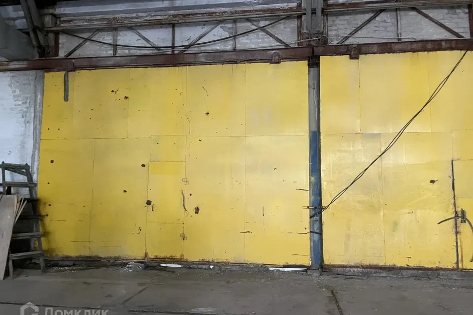 Сдаётся склад, 2200 м²