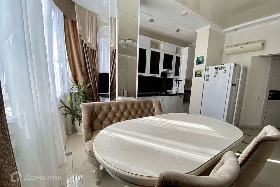 Продаётся 3-комнатная квартира, 78 м²