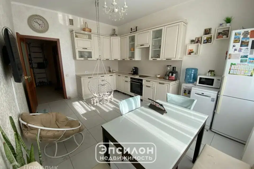 Продаётся 2-комнатная квартира, 70 м²