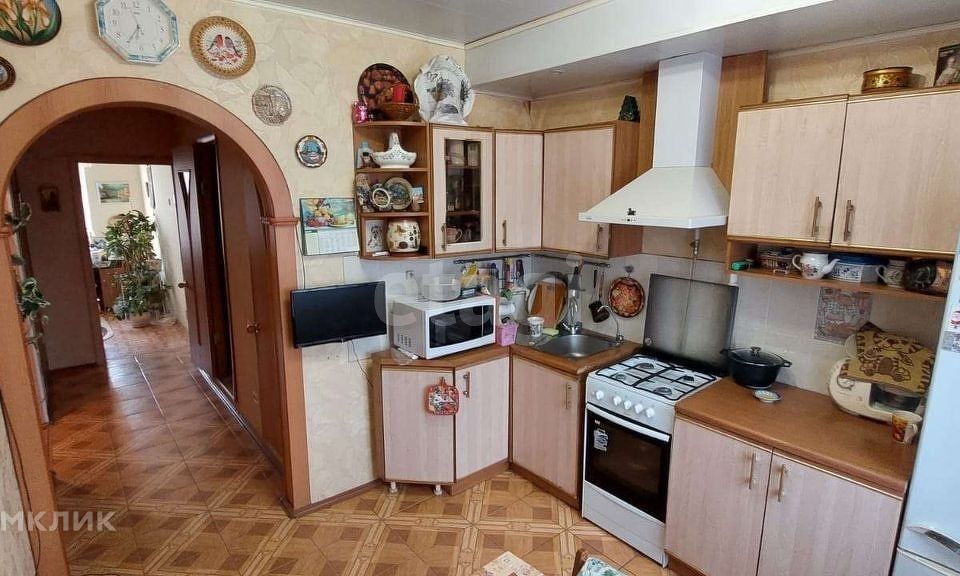 Продаётся 4-комнатная квартира, 80 м²
