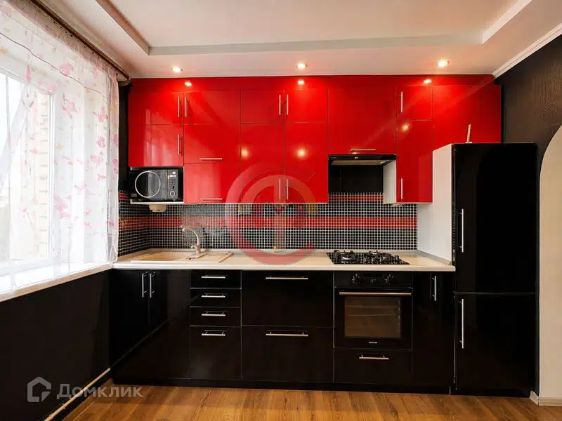 Продаётся 2-комнатная квартира, 56.9 м²