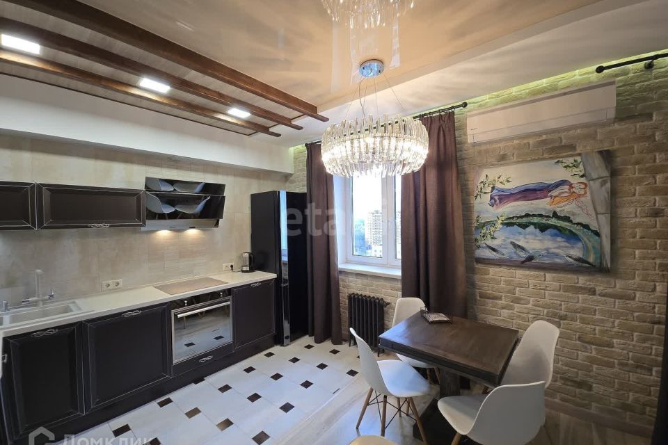 Сдаётся 1-комнатная квартира, 60 м²