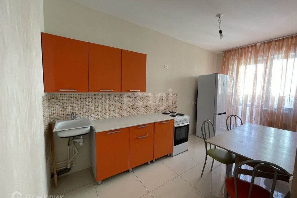 Продаётся 1-комнатная квартира, 37.7 м²