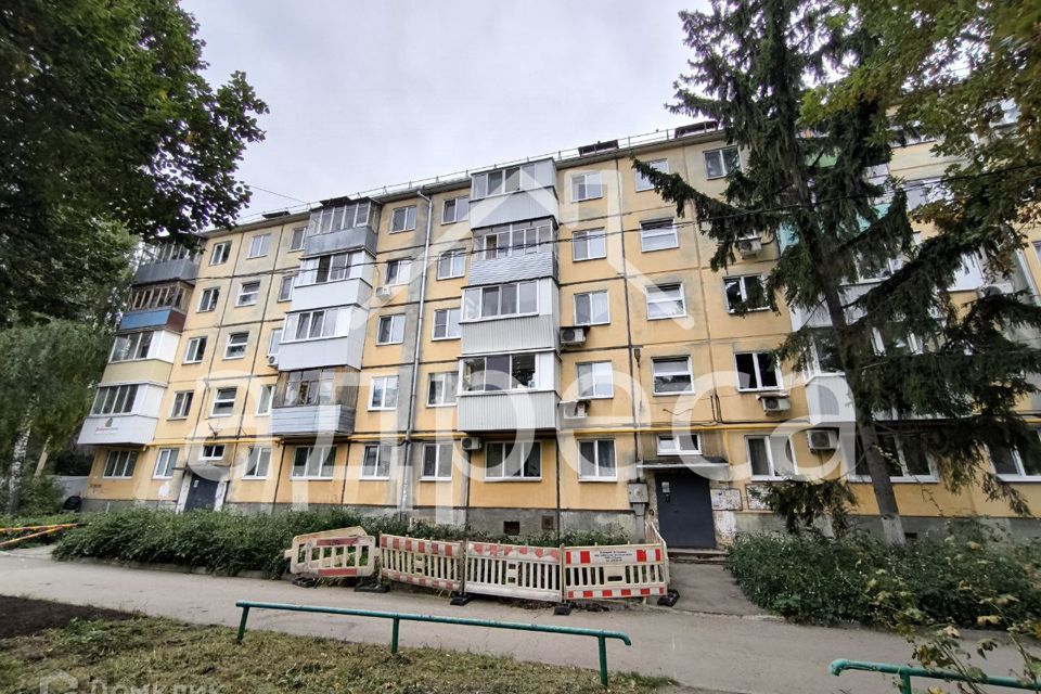 Продаётся 3-комнатная квартира, 59.2 м²