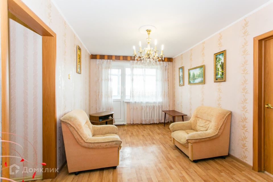 Продаётся 4-комнатная квартира, 74.2 м²