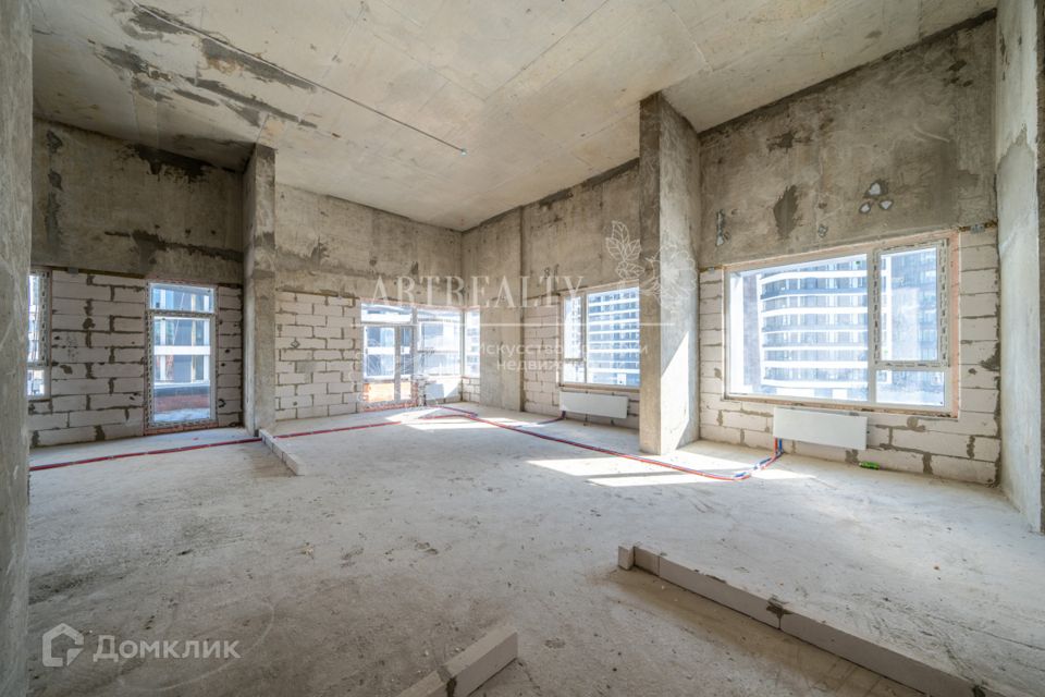 Продаётся 3-комнатная квартира, 90 м²