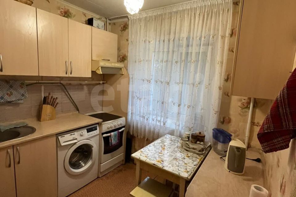 Сдаётся 3-комнатная квартира, 55.7 м²