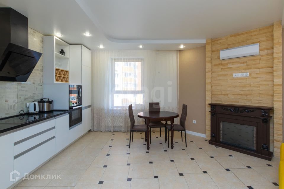 Продаётся 2-комнатная квартира, 80.3 м²