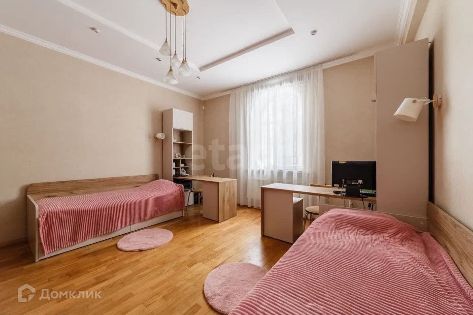 Продаётся 3-комнатная квартира, 79 м²