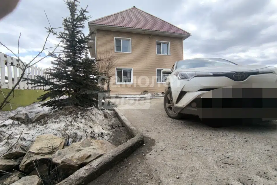 Продаётся 2-этажный дом, 211.9 м²