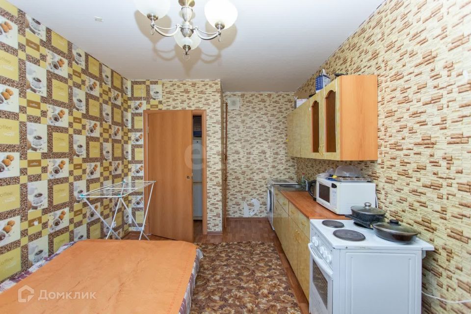 Продаётся 1-комнатная квартира, 37.9 м²