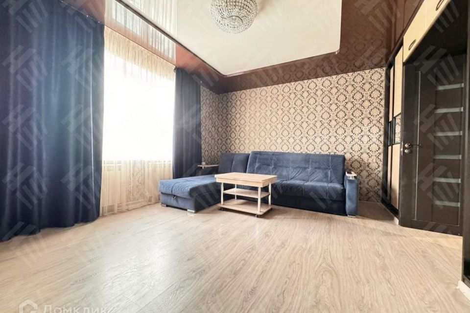 Продаётся 3-комнатная квартира, 65.6 м²