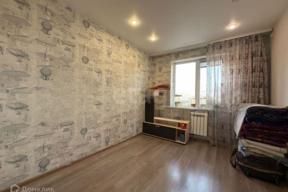 Продаётся 4-комнатная квартира, 92 м²