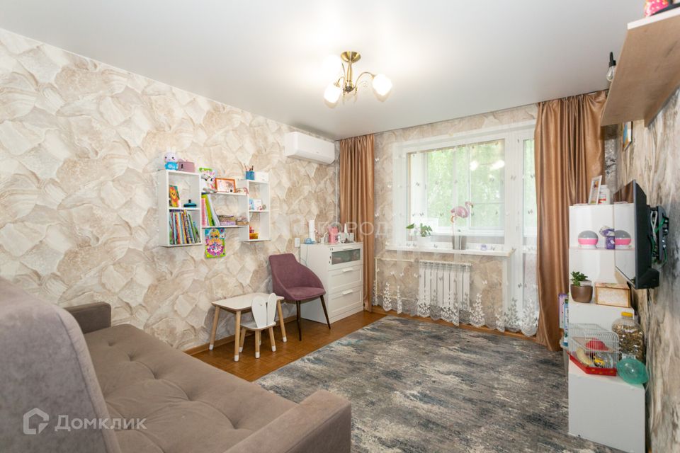 Продаётся 2-комнатная квартира, 47.2 м²