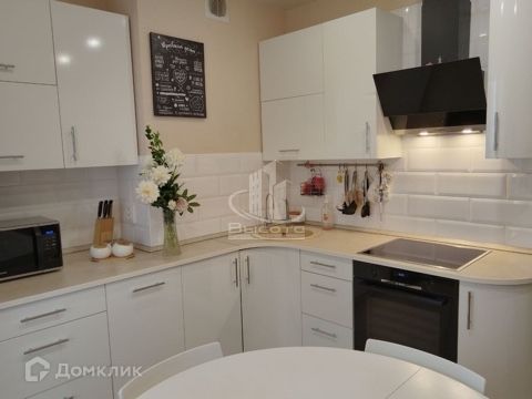 Продаётся 1-комнатная квартира, 40.7 м²