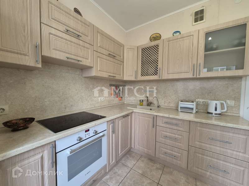 Продаётся 1-комнатная квартира, 32 м²