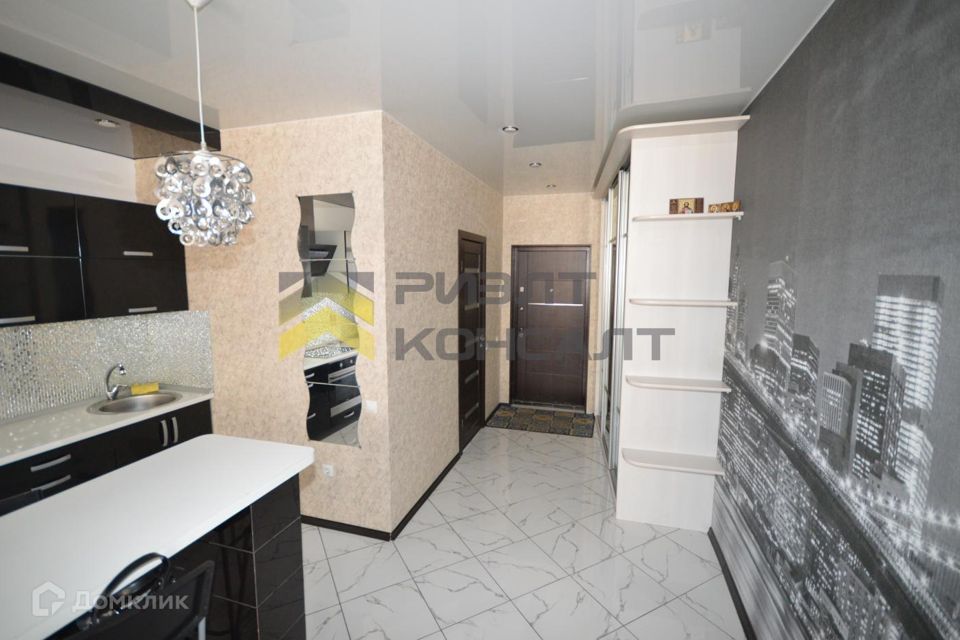 Продаётся 1-комнатная квартира, 38.1 м²
