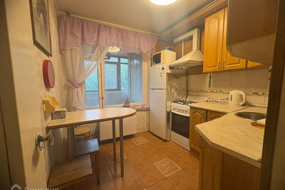 Сдаётся 2-комнатная квартира, 38 м²