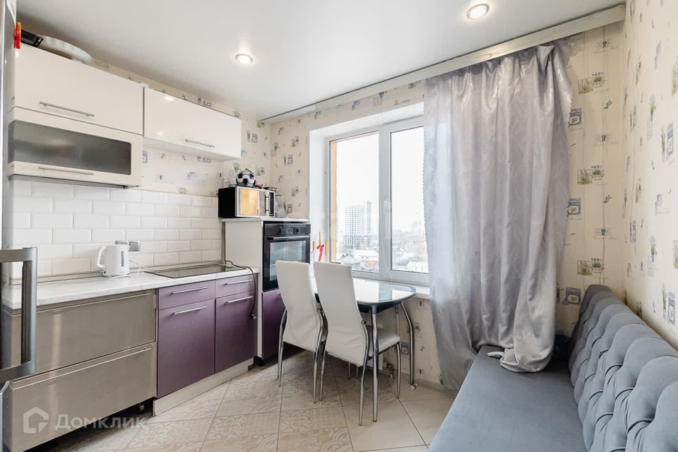 Продаётся 2-комнатная квартира, 60.2 м²