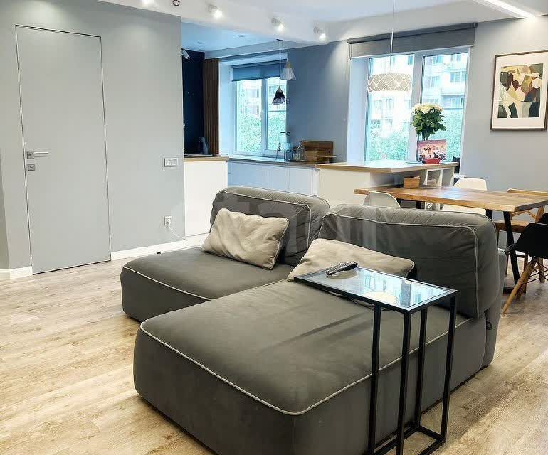 Продаётся 3-комнатная квартира, 91 м²