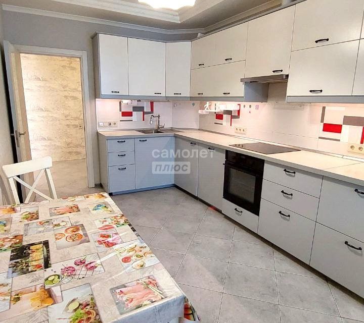 Сдаётся 1-комнатная квартира, 45.4 м²