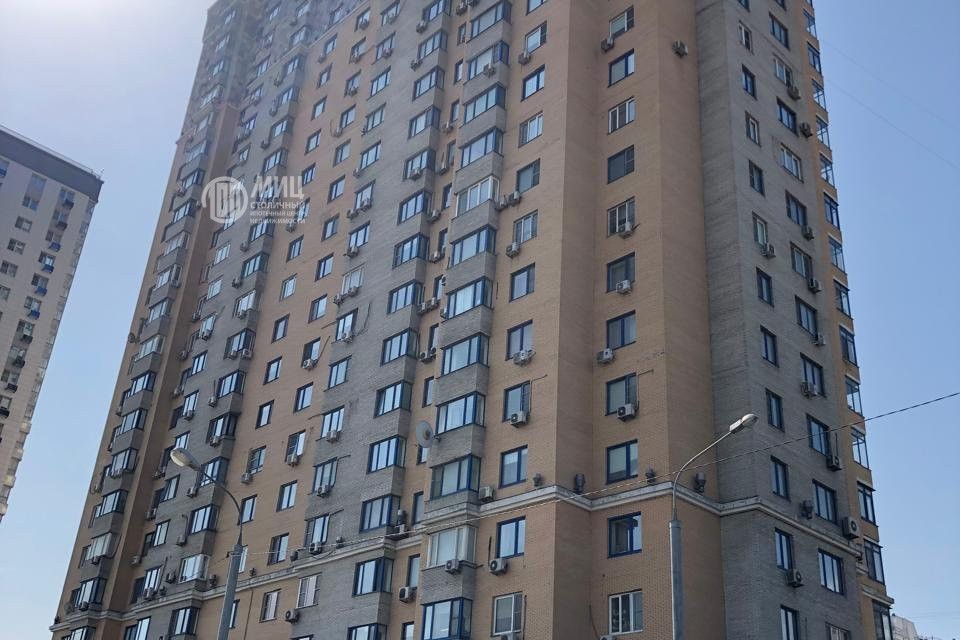 Продаётся 3-комнатная квартира, 103 м²