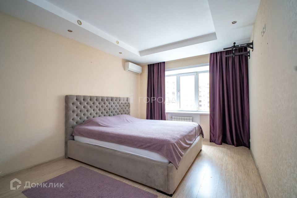 Сдаётся 1-комнатная квартира, 80 м²