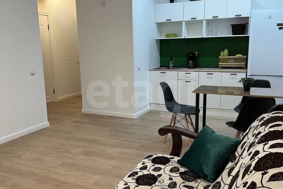 Сдаётся 1-комнатная квартира, 40 м²