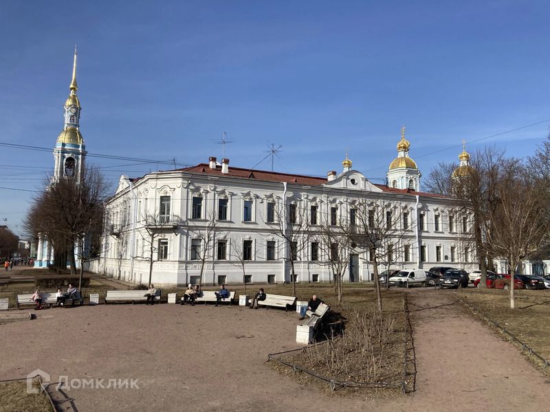 Сдаётся 4-комнатная квартира, 120 м²
