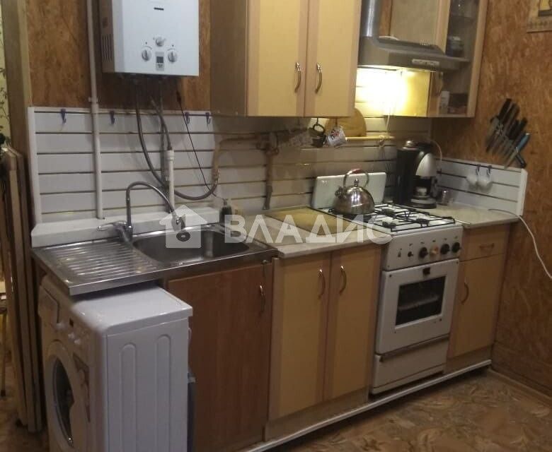 Продаётся 2-комнатная квартира, 41.8 м²