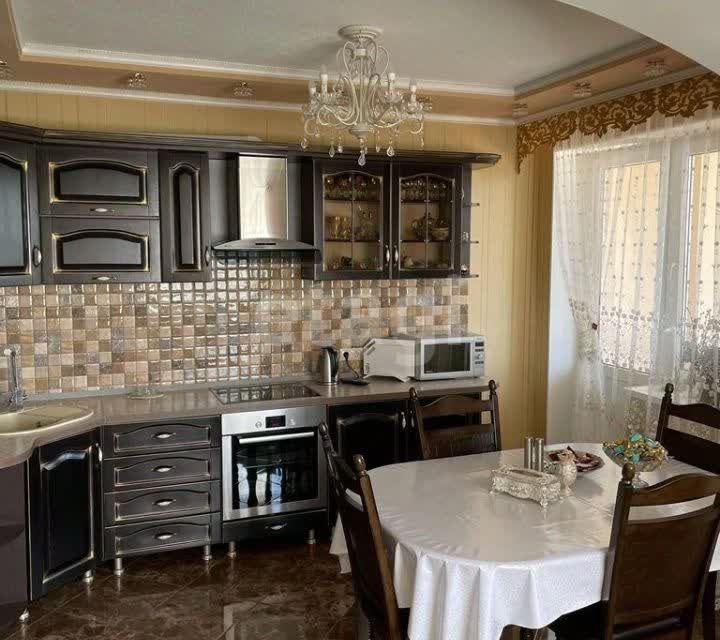 Продаётся 3-комнатная квартира, 76 м²