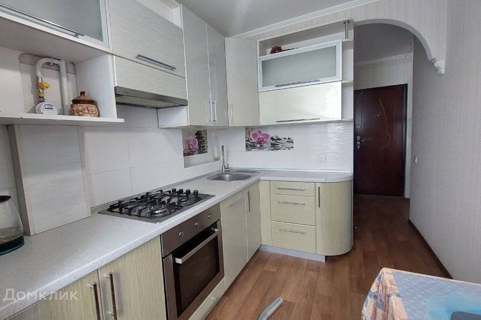 Продаётся 3-комнатная квартира, 62.7 м²